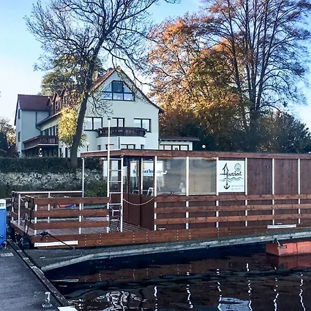 Botel Amazing Ship In Beetzsee With Wifi 3*